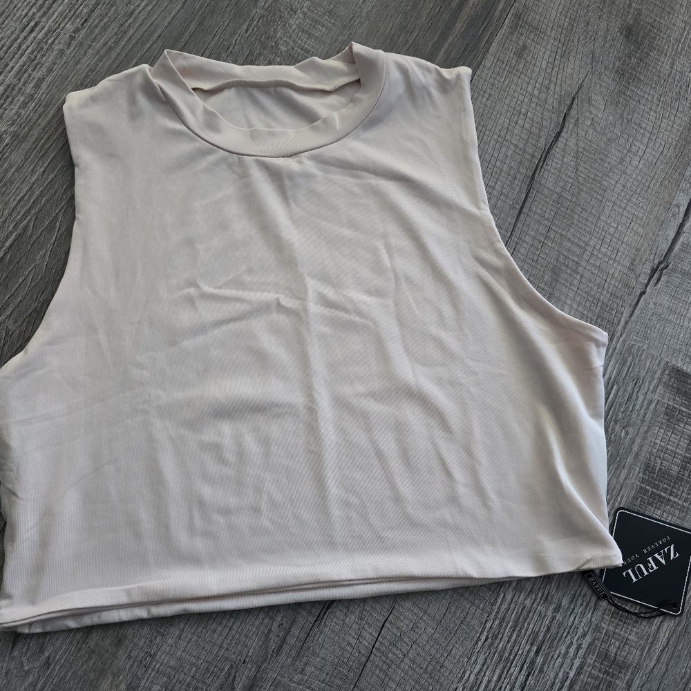 Cute crop top